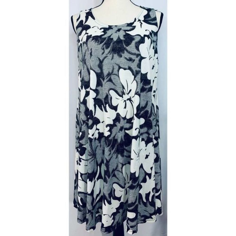 Mt Collection White & Black Floral‎ Swing Dress L/XL